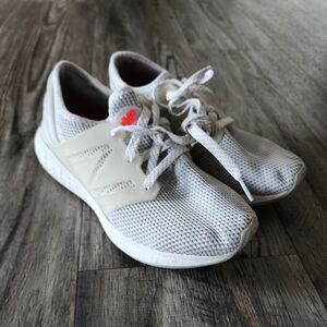 New Balance Fresh Foam Cruz v2 Sport White Women's size 7.5 B